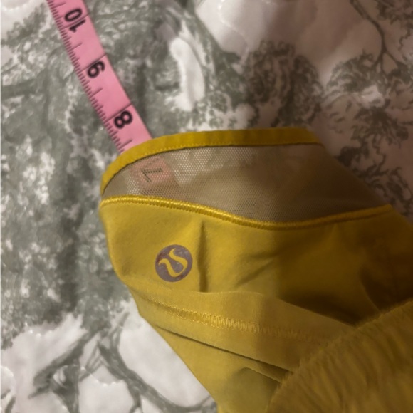 Lululemon sz 8 Hotty Hot Shorts Golden Lime running tennis gym workout fitness - Picture 15 of 16